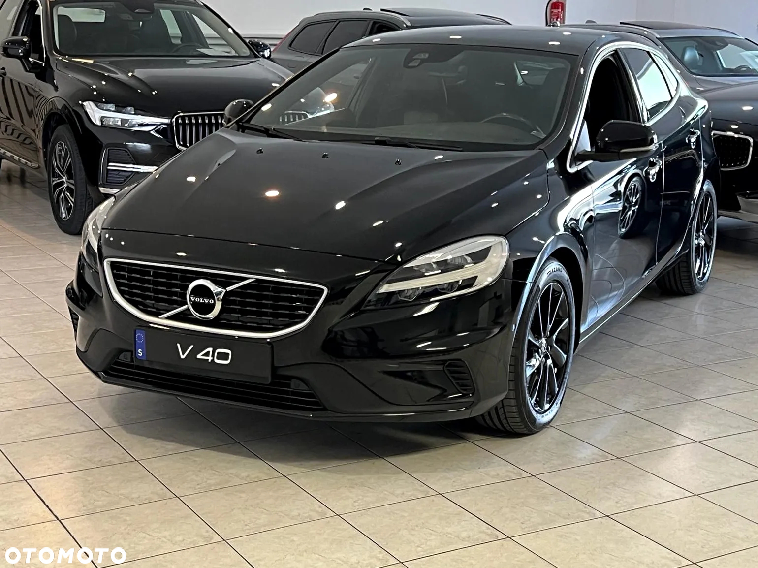 Volvo V40 D3 Geartronic RDesign - 10