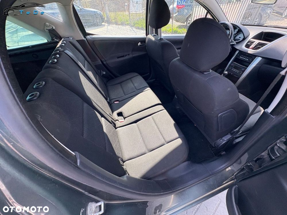 Peugeot 207 1.6 VTi Premium - 21