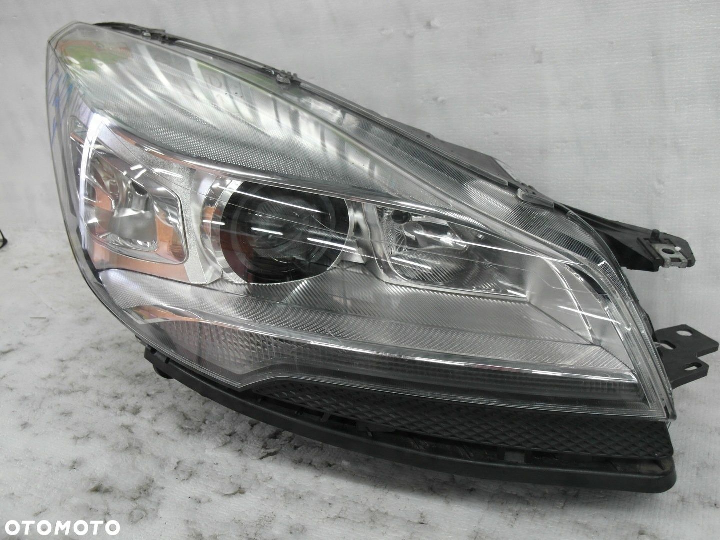 FORD KUGA MK2 BI XENON LED LAMPA PRZEDNIA PRAWA - 1