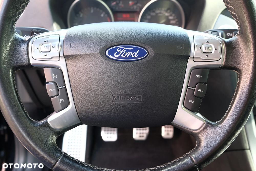 Ford Mondeo 2.0 TDCi Champions Edition - 8