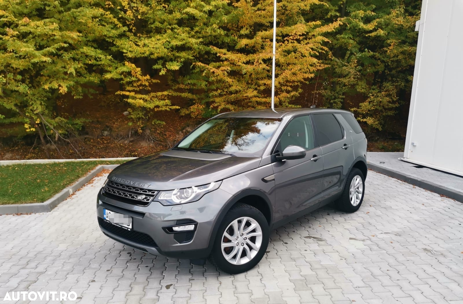 Land Rover Discovery Sport 2.0 l TD4 HSE Aut. - 35