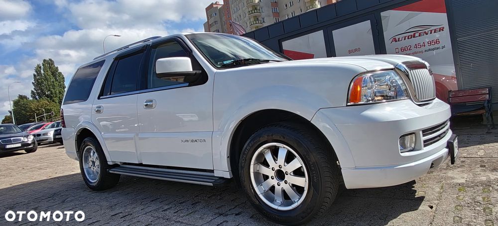 Lincoln Navigator 5.4 4WD - 7