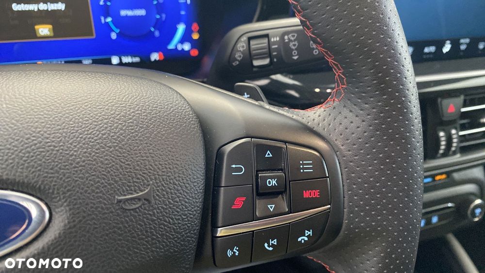 Ford Focus 2.3 EcoBoost ST X - 22