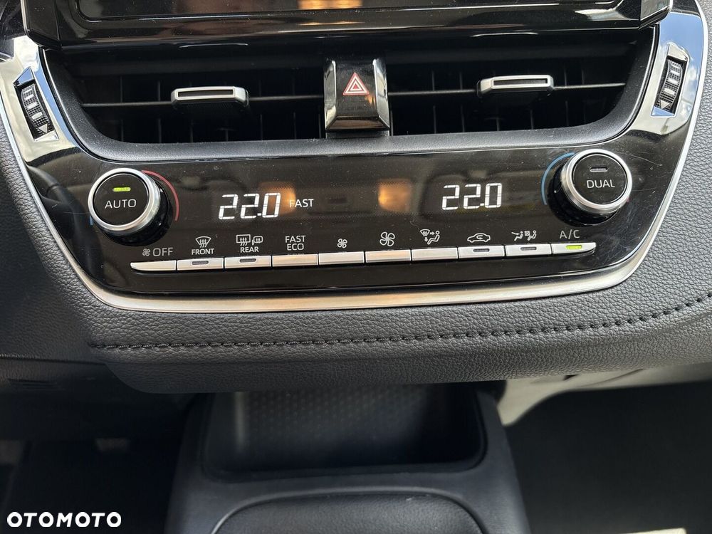 Toyota Corolla - 28