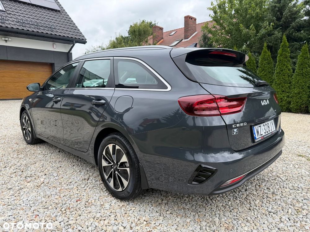 Kia Ceed 1.5 T-GDI M - 2