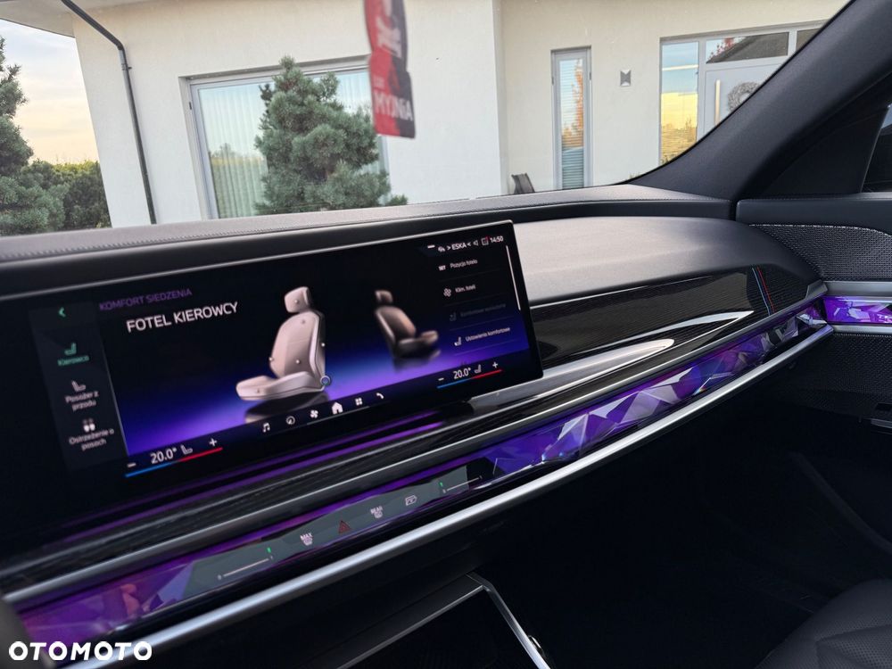 BMW Seria 7 730d xDrive sport - 13