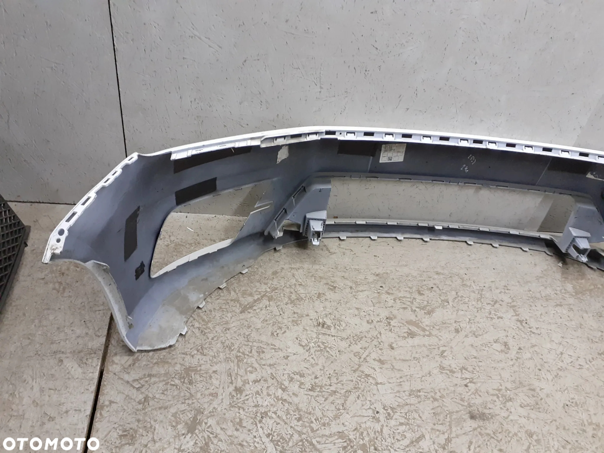 ZDERZAK PRZEDNI PRZÓD VW CADDY 2K5 2015-> BEZ DZIUR - 6