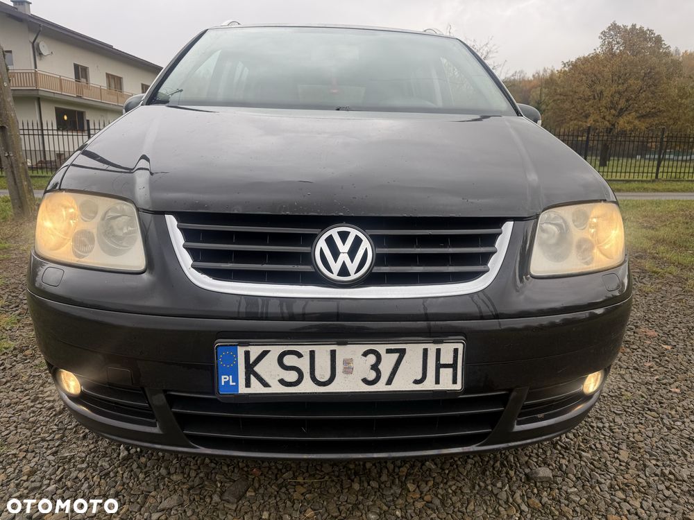 Volkswagen Touran - 5