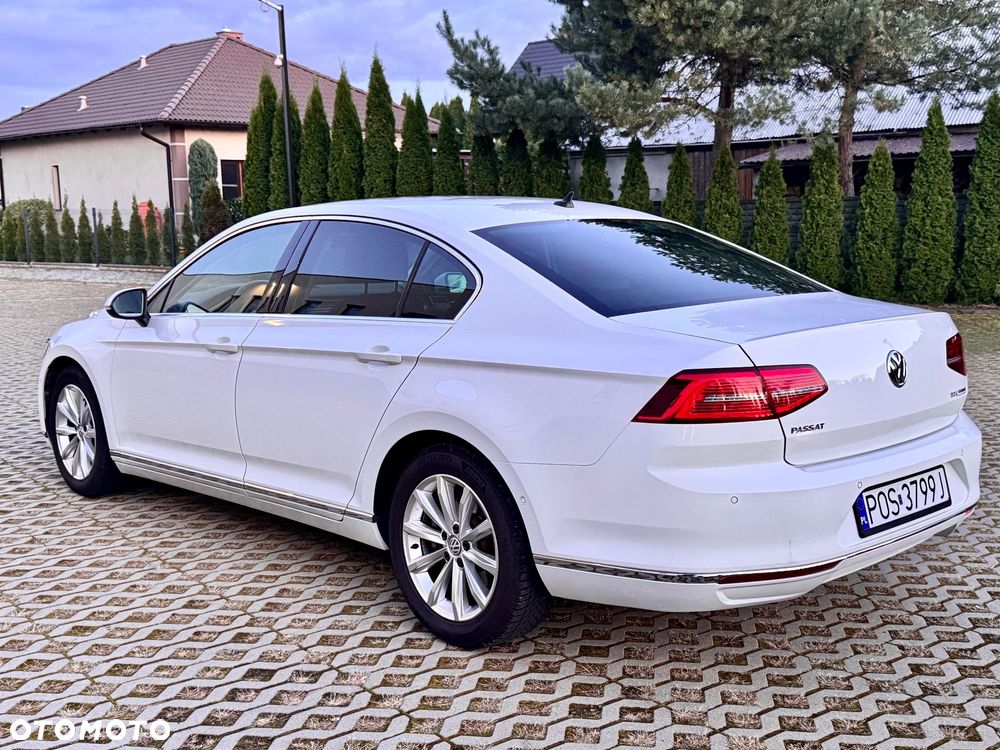 Volkswagen Passat - 7