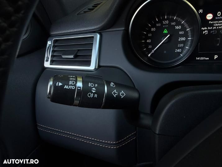 Land Rover Discovery - 34
