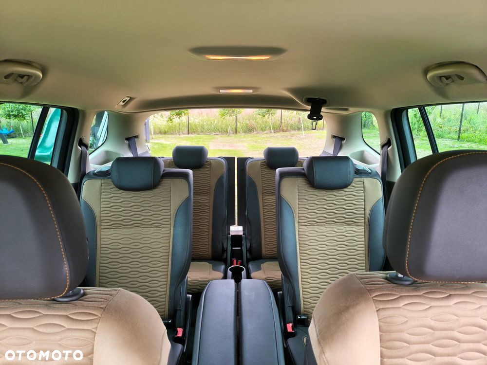 Opel Zafira Tourer 2.0 CDTI Edition - 21
