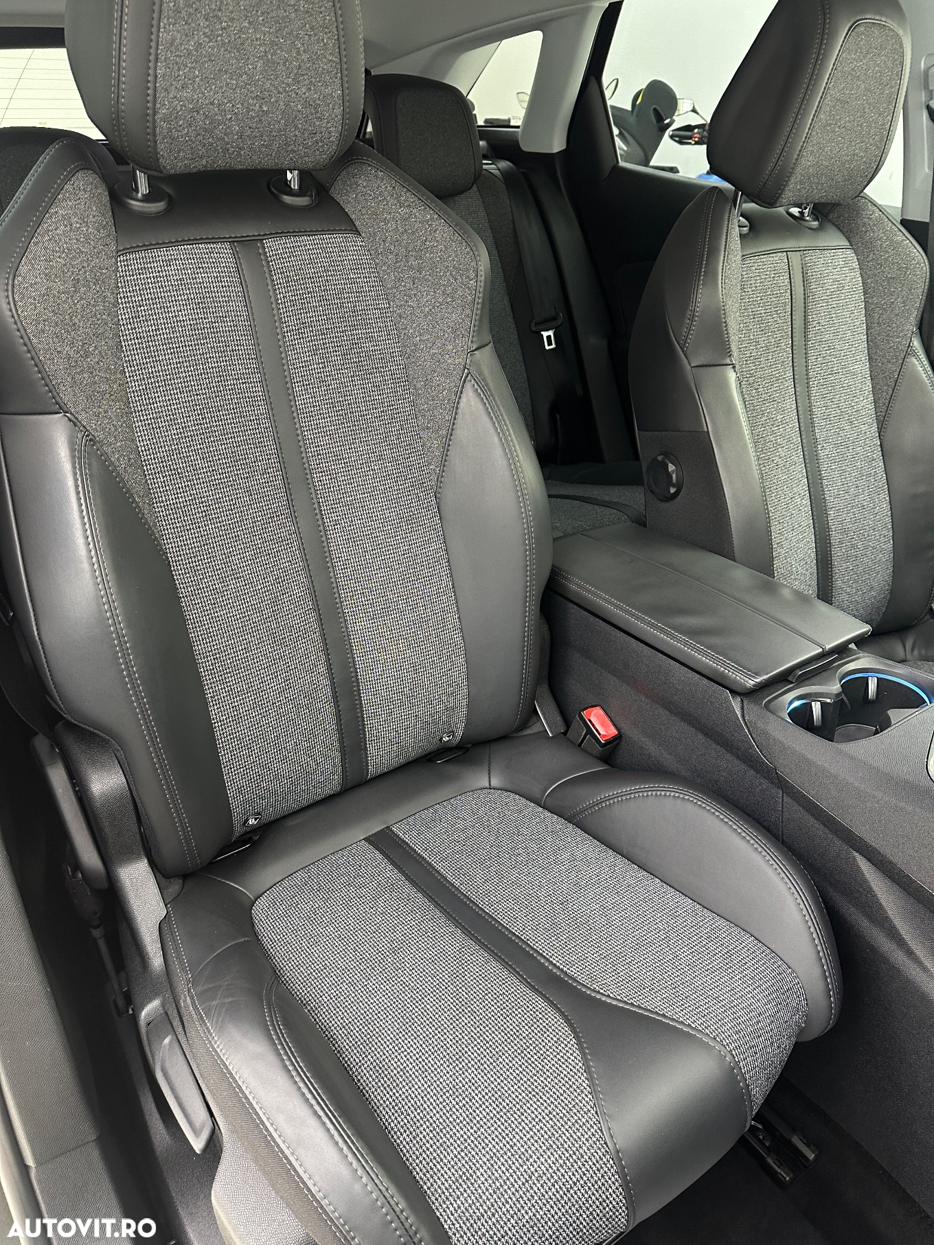 Peugeot 3008 - 19