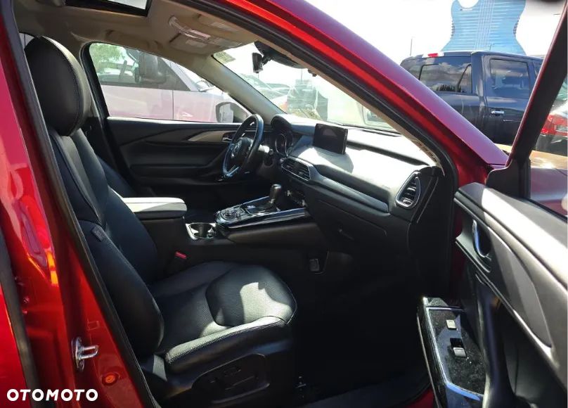 Mazda CX-9 - 10