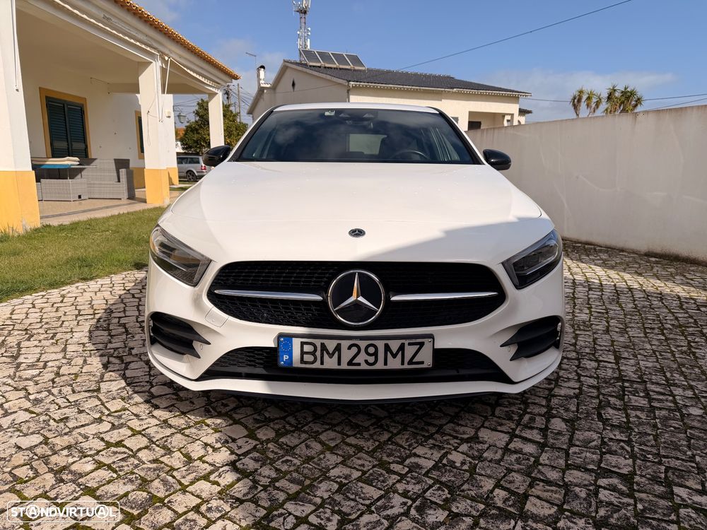 Mercedes-Benz A 250 e 8G-DCT AMG Line - 2