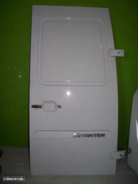 Porta de Trás Drt Mercedes Sprinter - 2000 / 2002 - 1