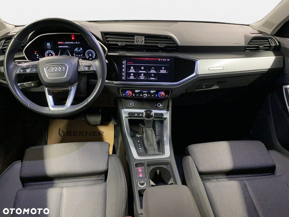 Audi Q3 - 19