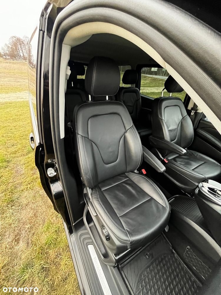 Mercedes-Benz Klasa V 250 d extralang 9G-TRONIC - 17