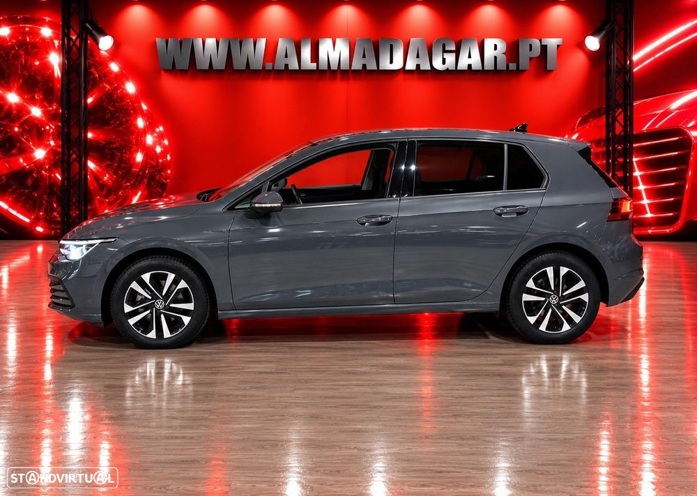 VW Golf 1.0 eTSI Life DSG — photo 2