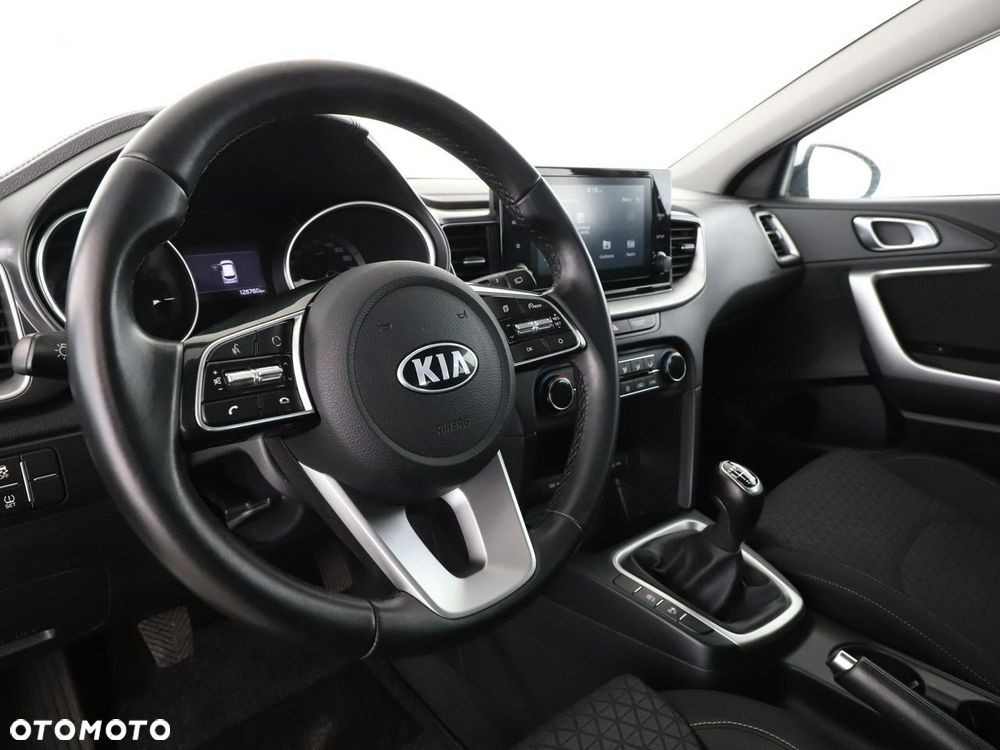 Kia XCeed 1.0 T-GDI M - 15
