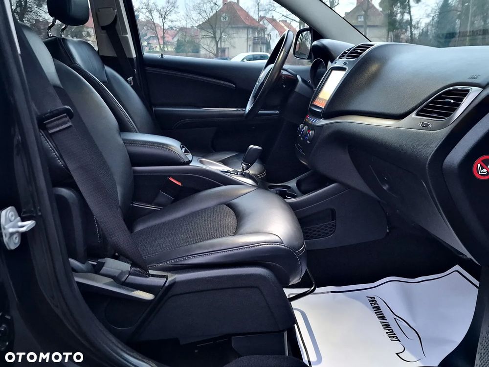 Fiat Freemont 2.0 Multijet 16V DPF Automatik Allrad Cross - 12