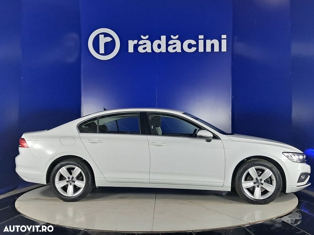 Volkswagen Passat - 6