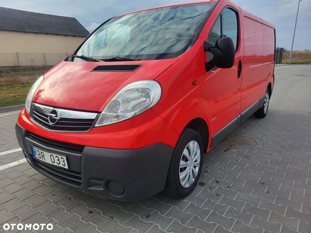Opel Vivaro - 2