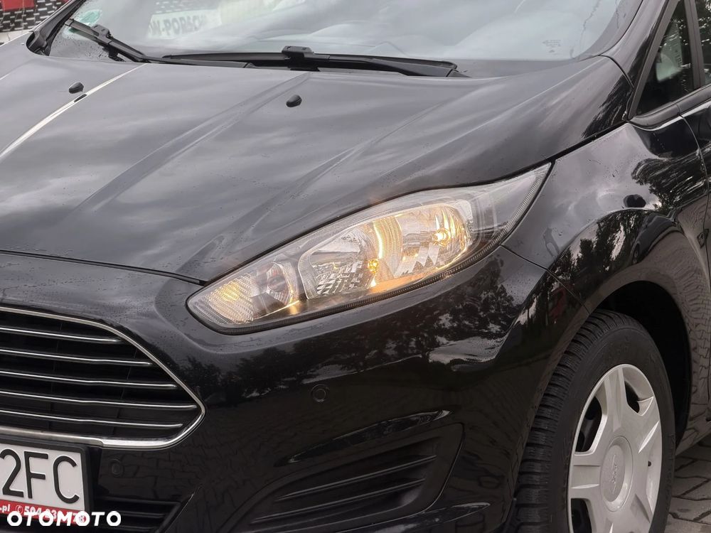Ford Fiesta 1.25 Titanium X - 26