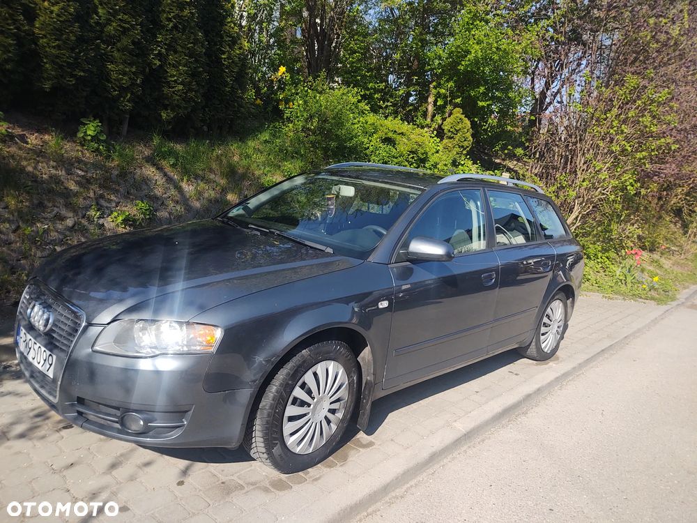 Audi A4 Avant 2.0 TDI DPF - 1