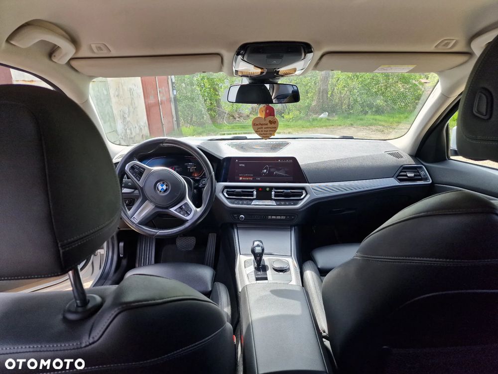 BMW Seria 3 316d MHEV Advantage - 9