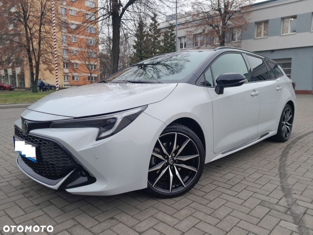 Toyota Corolla 2.0 Hybrid GR Sport - 1