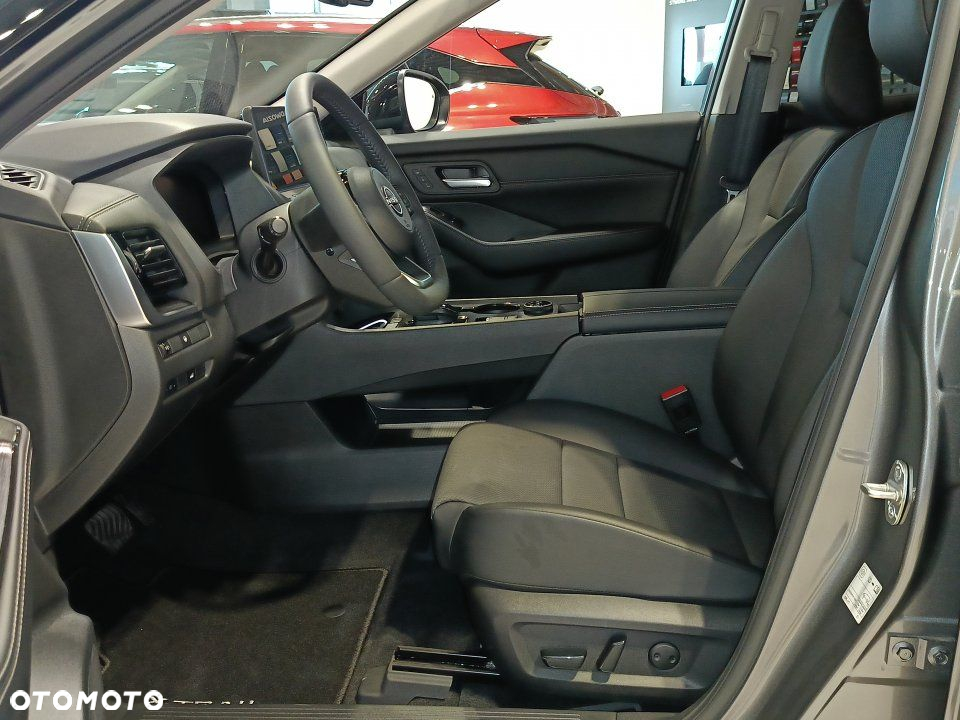 Nissan X-Trail - 8
