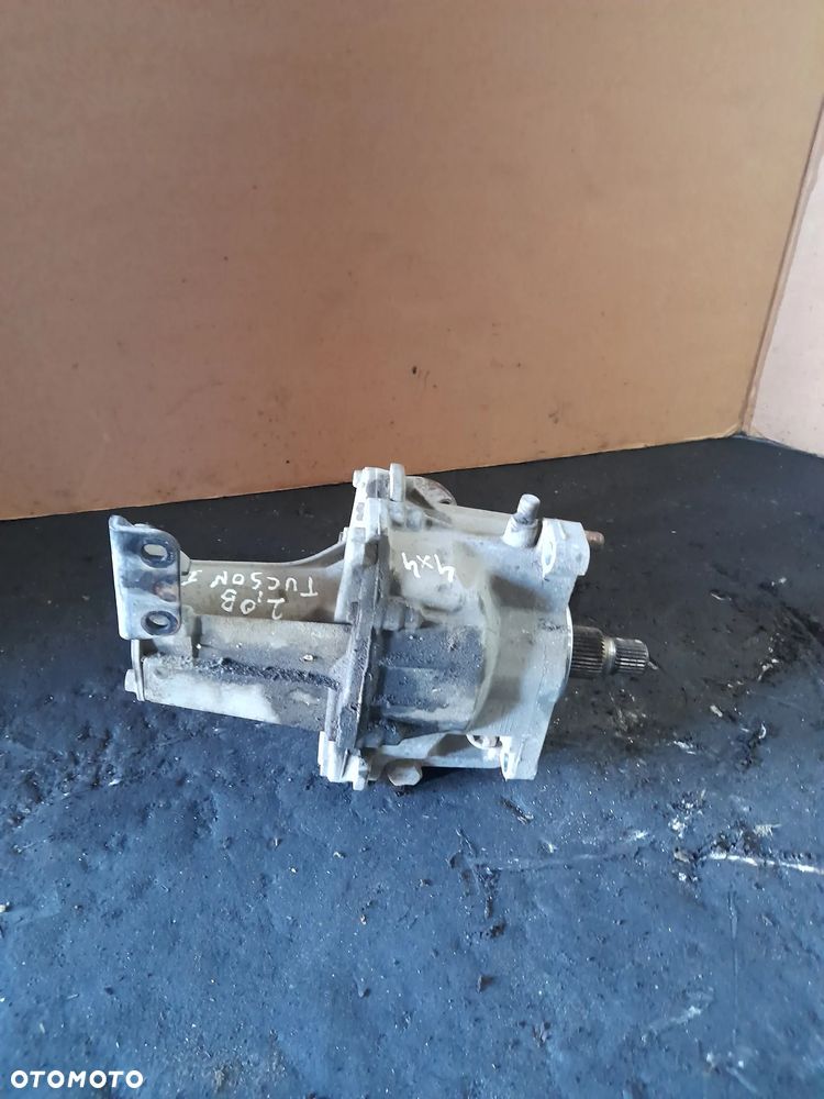 Reduktor skrzyni manualnej HYUNDAI Tucson I 2.0 b 4WD 4x4 - 5