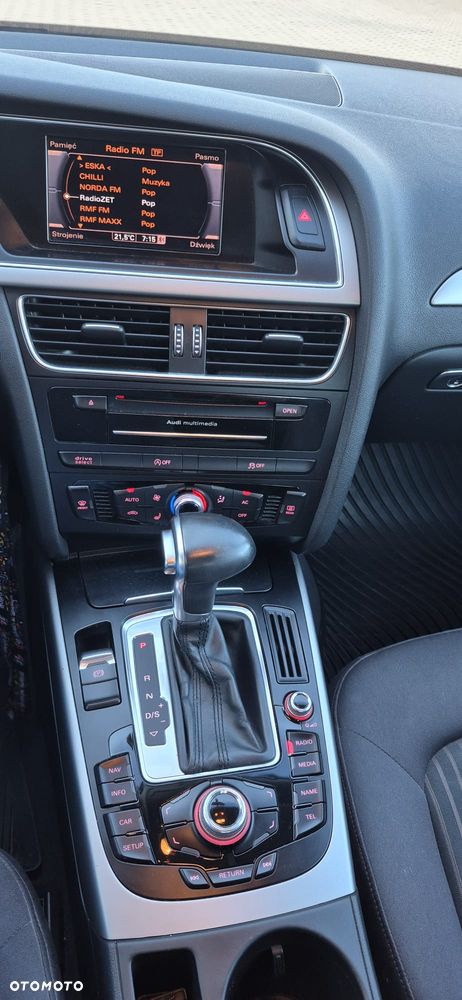 Audi A4 Limousine - 8