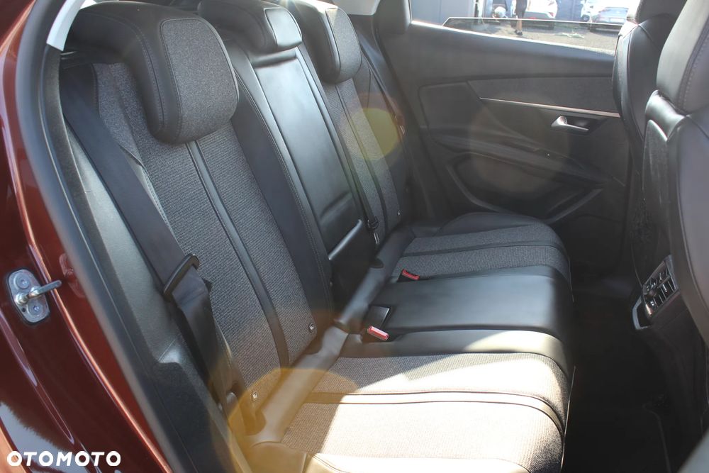 Peugeot 3008 1.6 THP Allure S&S EAT6 - 30