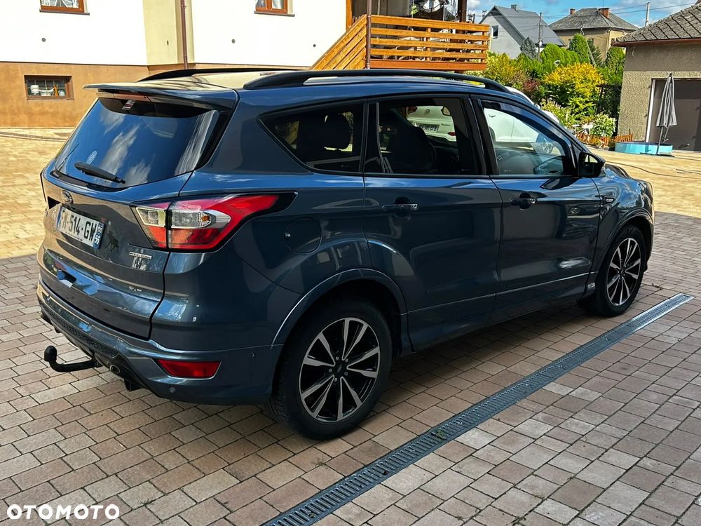Ford Kuga 1.5 EcoBoost 2x4 ST-Line - 8