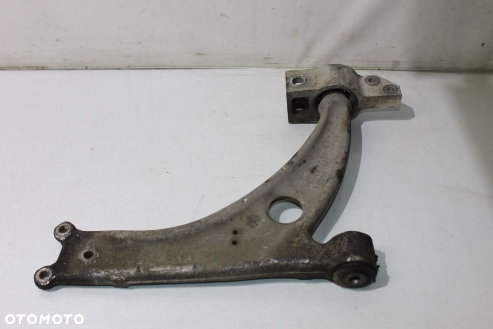 WAHACZ PRAWY PRZÓD VOLKSWAGEN PASSAT B6   3C0407153B - 1