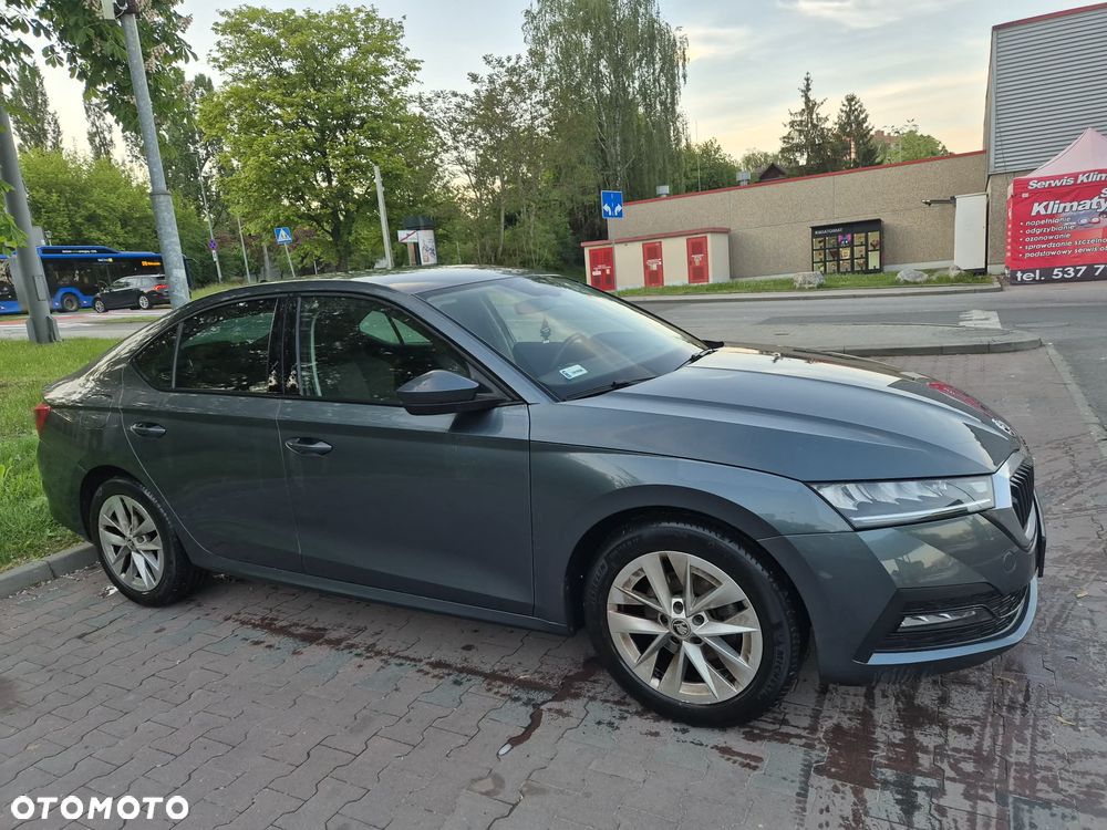 Skoda Octavia 1.5 TSI ACT Ambition - 4