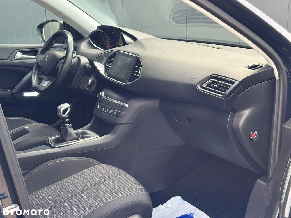 Peugeot 308 BlueHDi 120 Stop & Start Allure - 16