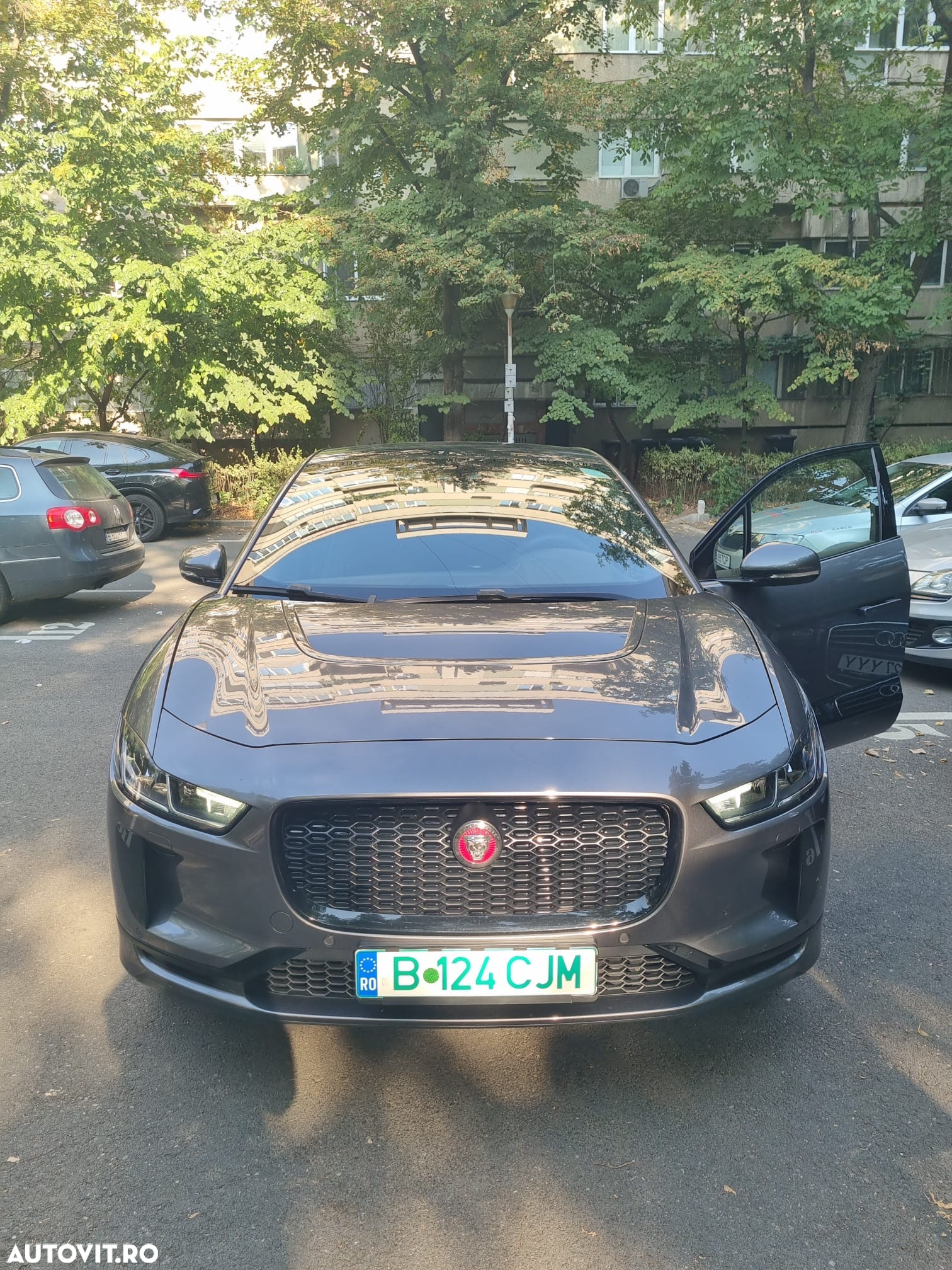 Jaguar I-Pace EV400 AWD R-DYNAMIC HSE - 23