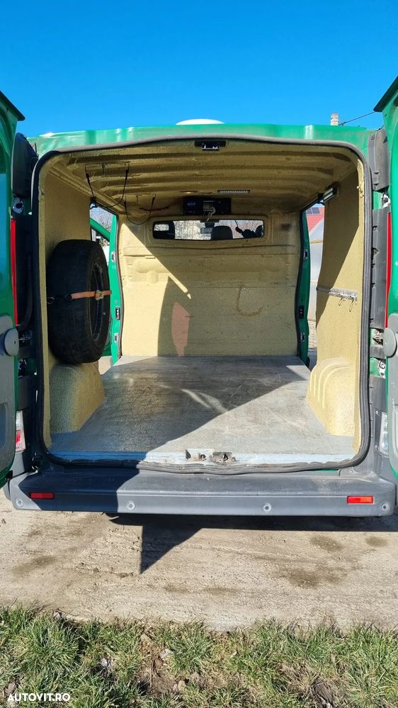 Opel Vivaro - 5