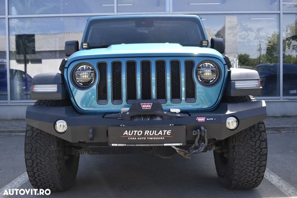Jeep Wrangler - 4