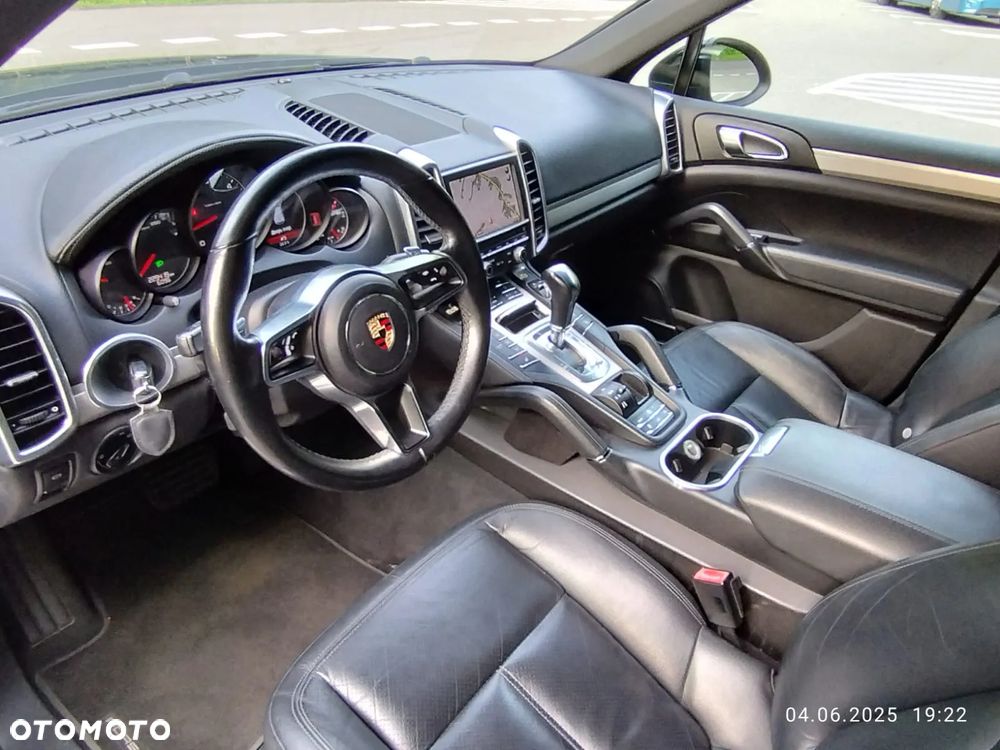 Porsche Cayenne Diesel - 11