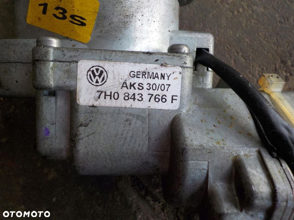 VW T5 T6 DOCIĄG RYGIEL DRZWI PRZESUWNE BOCZNE ODSUWANE PRAWE - 3