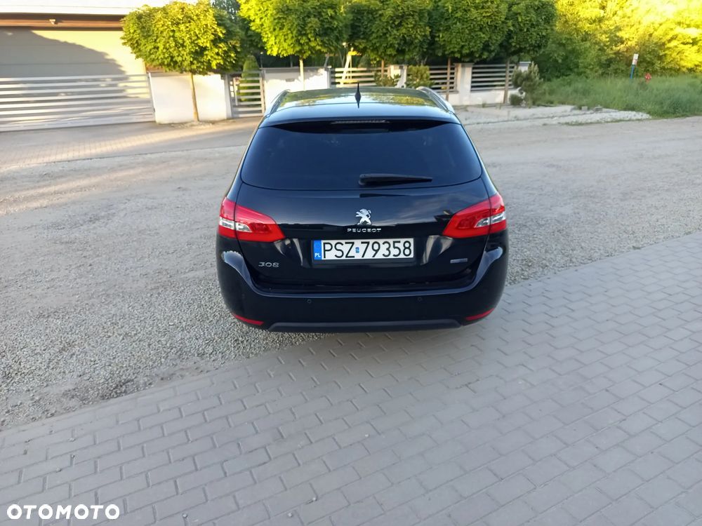 Peugeot 308 - 7