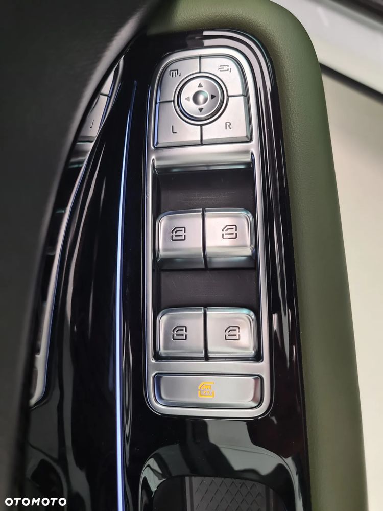 Hongqi HS3 1.5T FWD - 18