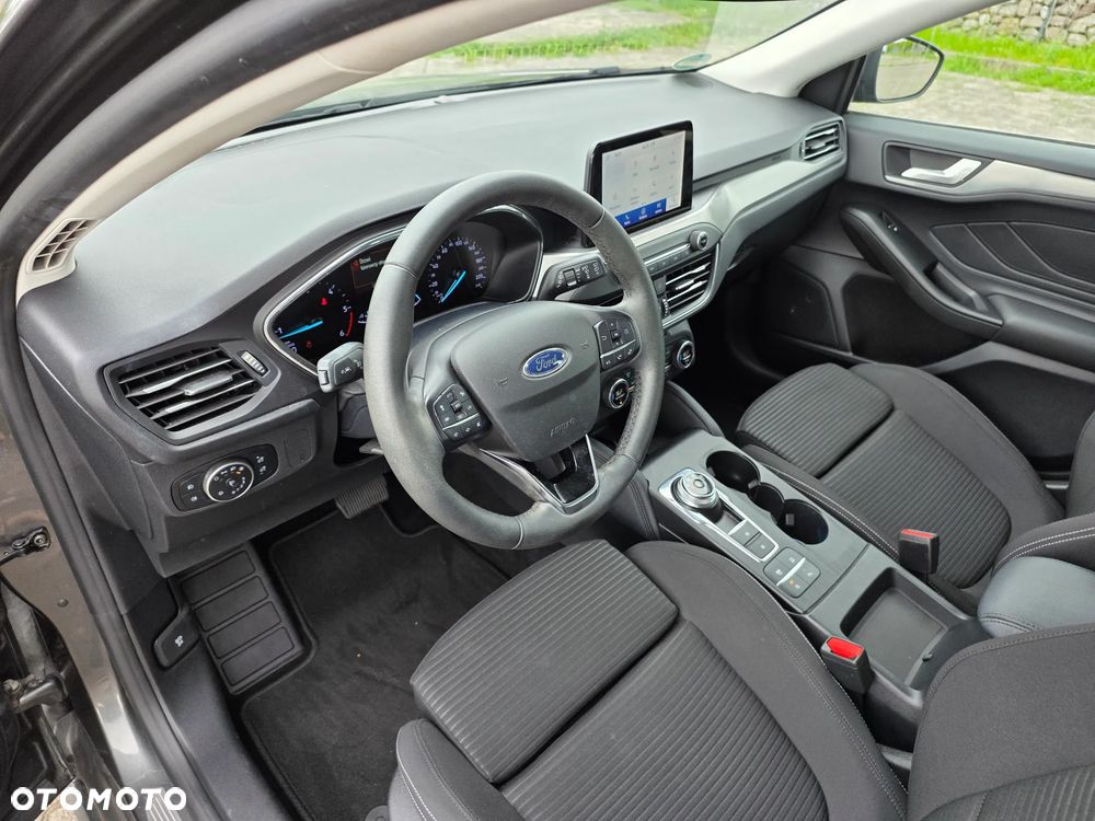 Ford Focus 1.5 EcoBlue Start-Stopp-System TITANIUM STYLE - 12