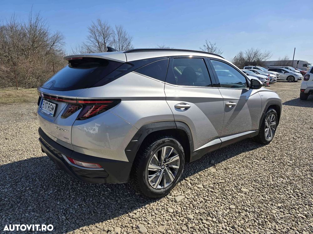 Hyundai Tucson - 4