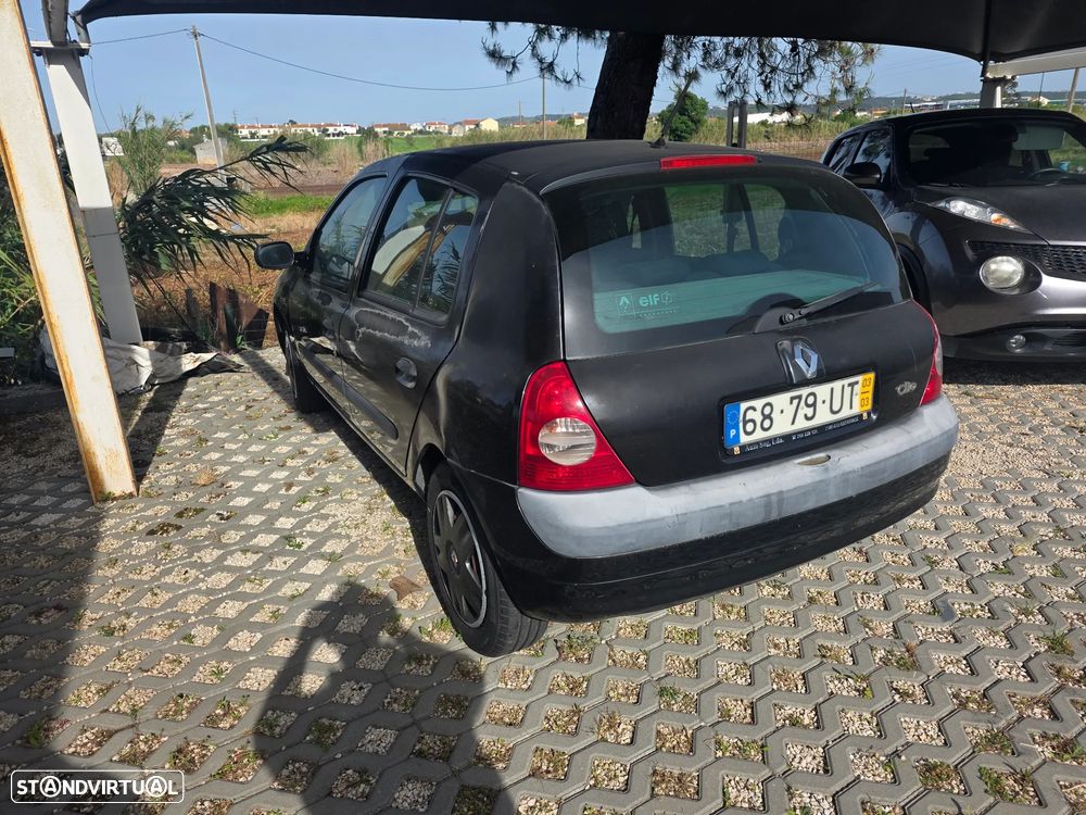 Renault Clio 1.2 16V Confort Dynamique - 5