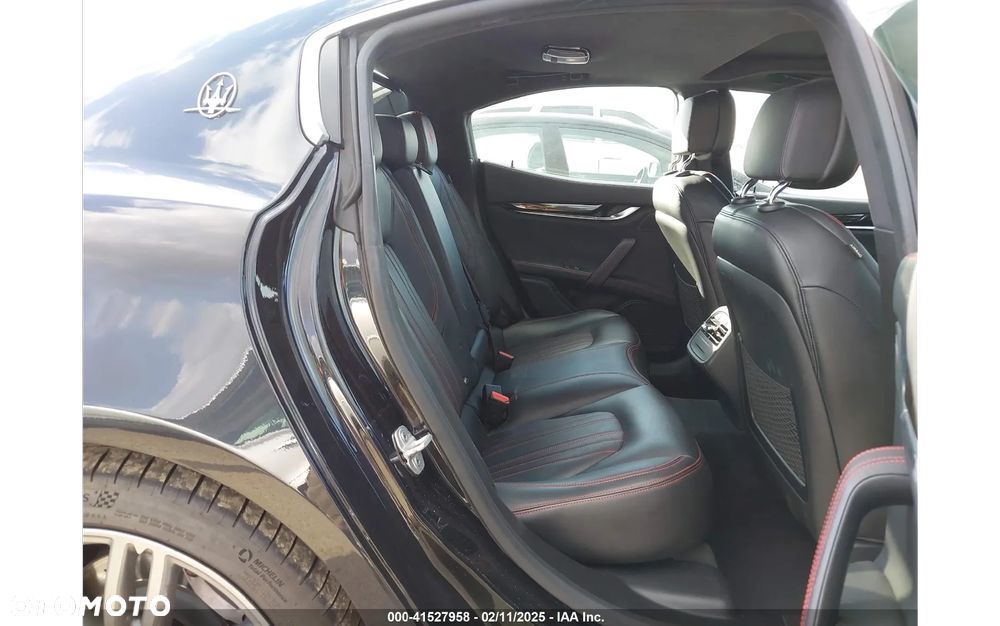 Maserati Ghibli - 10