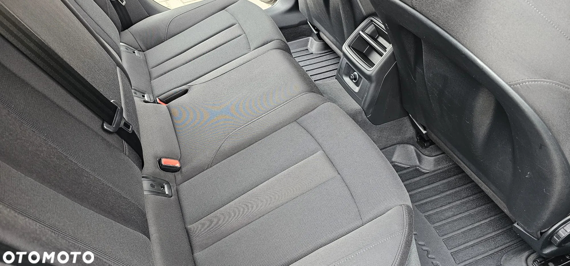 Audi A4 Avant 3.0 TDI quattro S tronic - 9